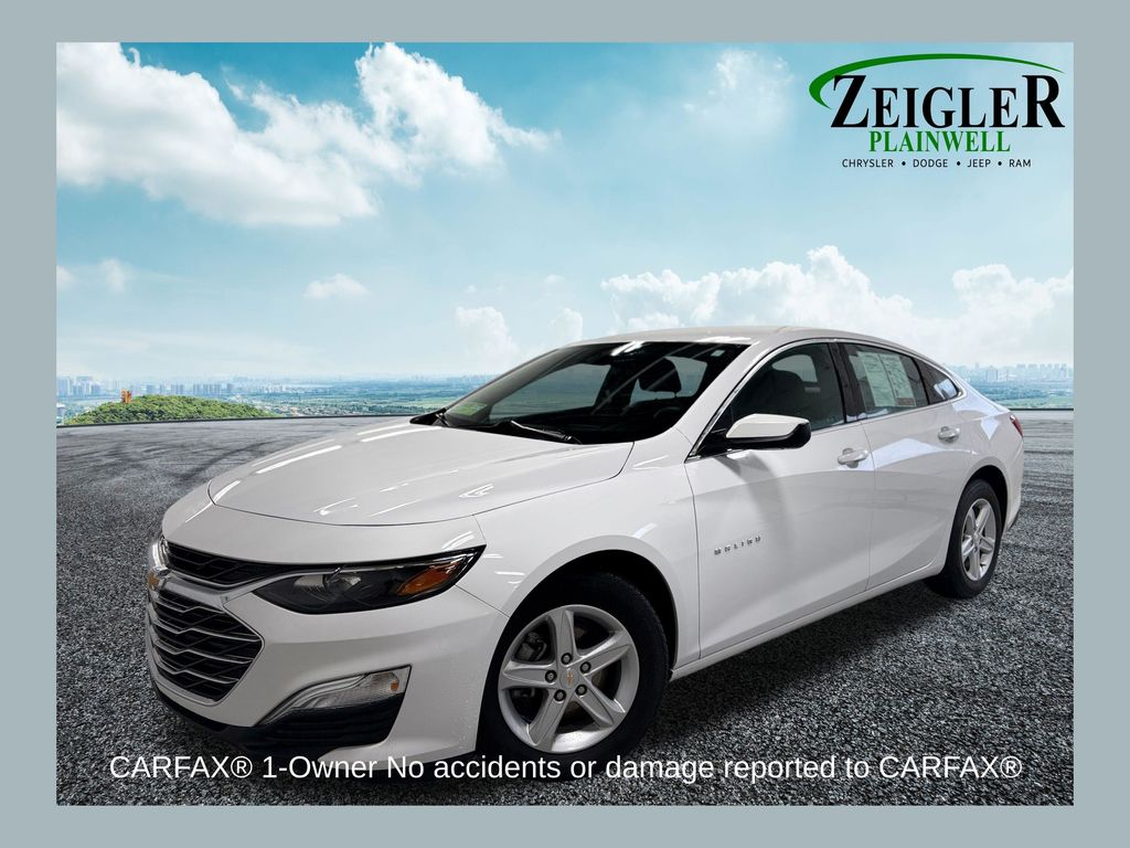 Summit White 2024 Chevrolet Malibu LS Fleet FWD Sedan Front-Wheel Drive Continuously Variable Transmission
