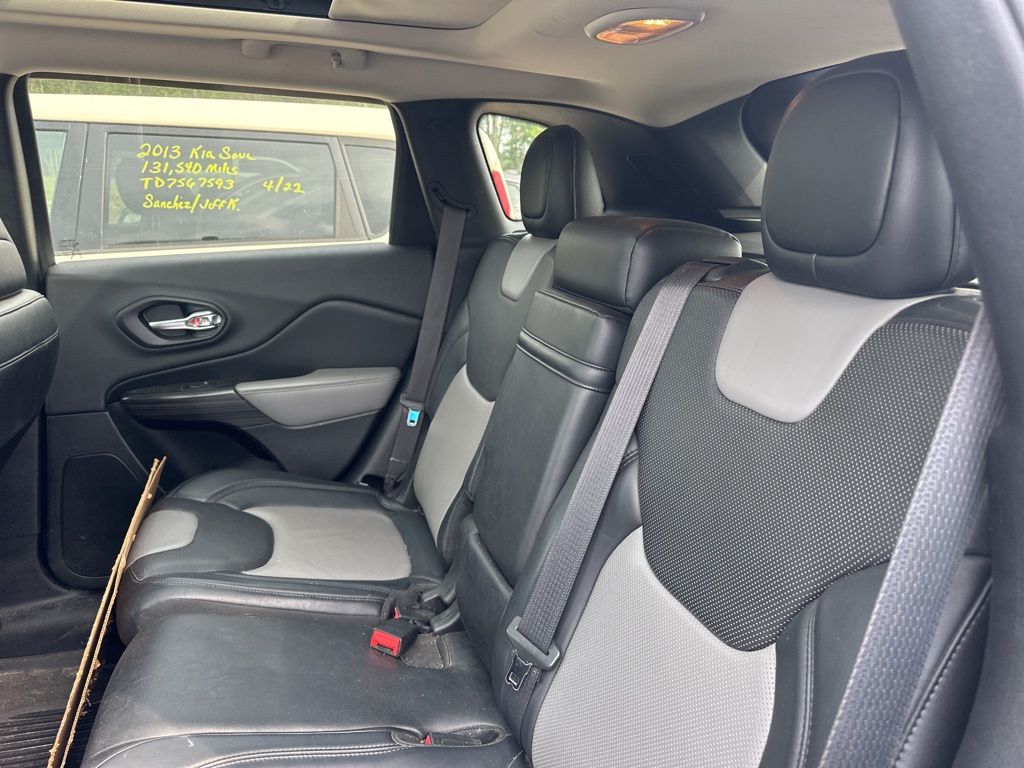 2014 Billet Silver Metallic Clearcoat Jeep Cherokee Limited 4X4 SUV