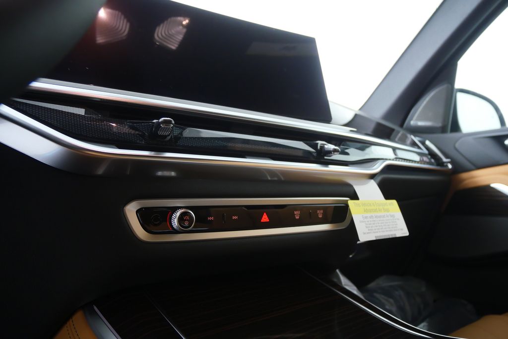 Thumbnail: 2026 BMW X5 - 20