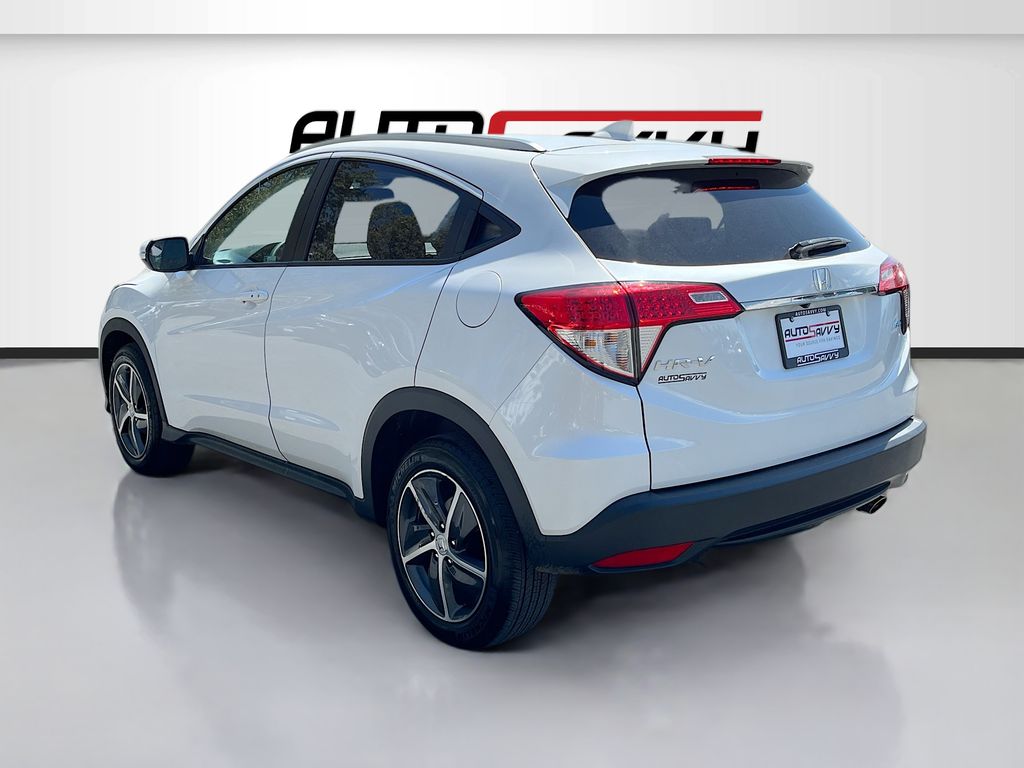 Used 2022 White Honda EX image 5