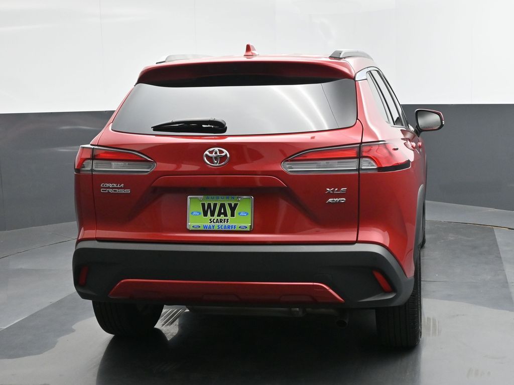 2023 Toyota Corolla Cross XLE