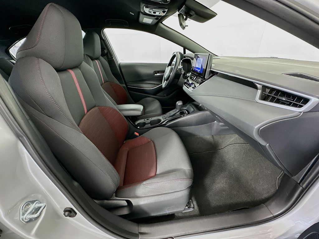 Thumbnail: 2023 Toyota Corolla - 27