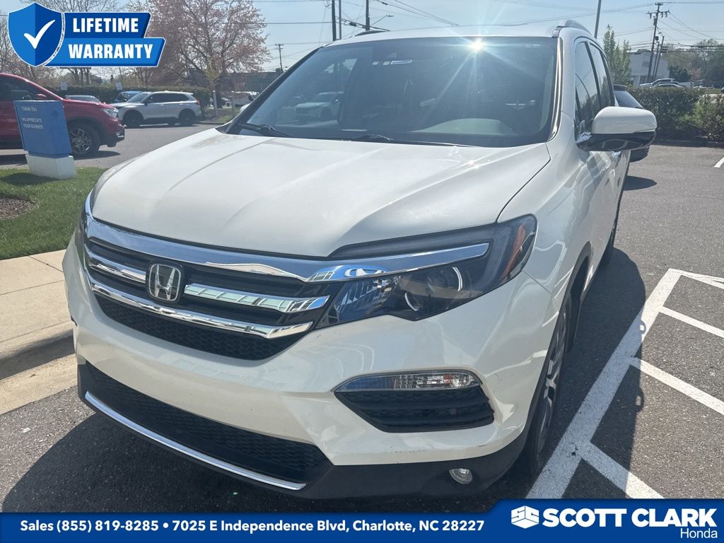 2017 Honda Pilot Touring