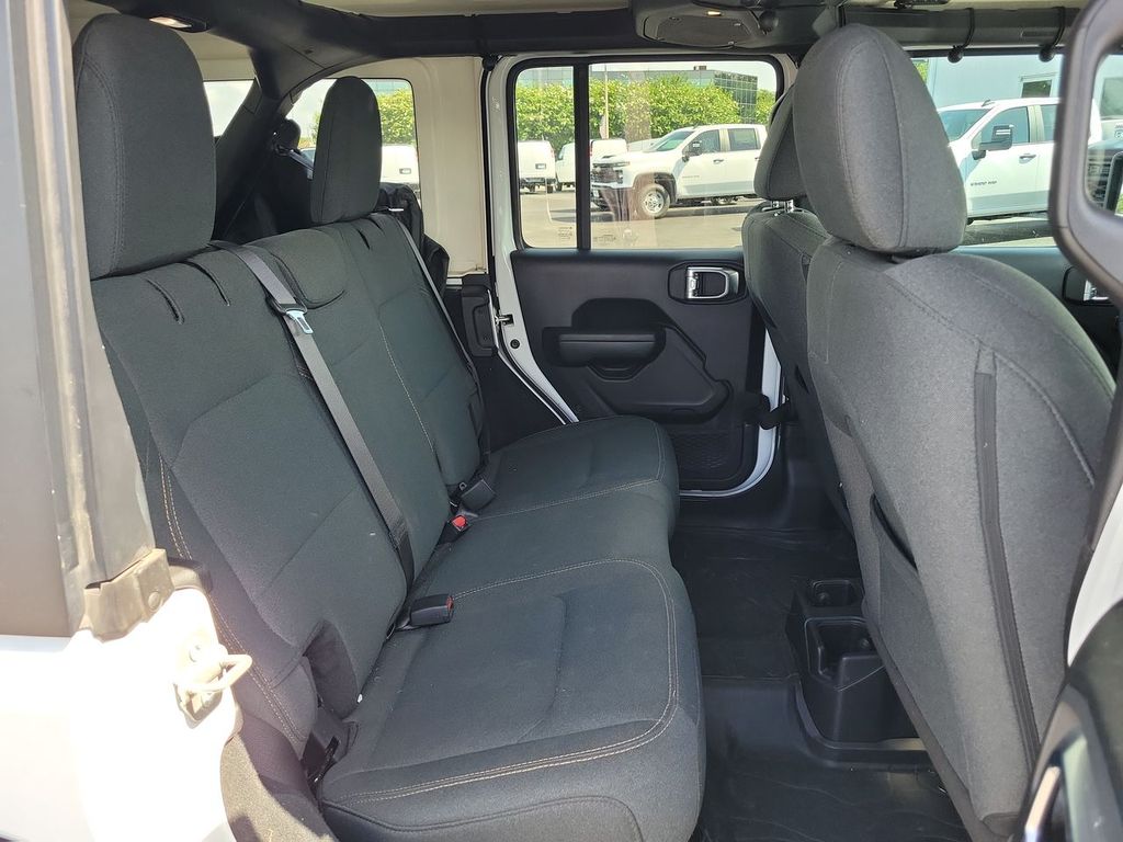 car-gallery-32