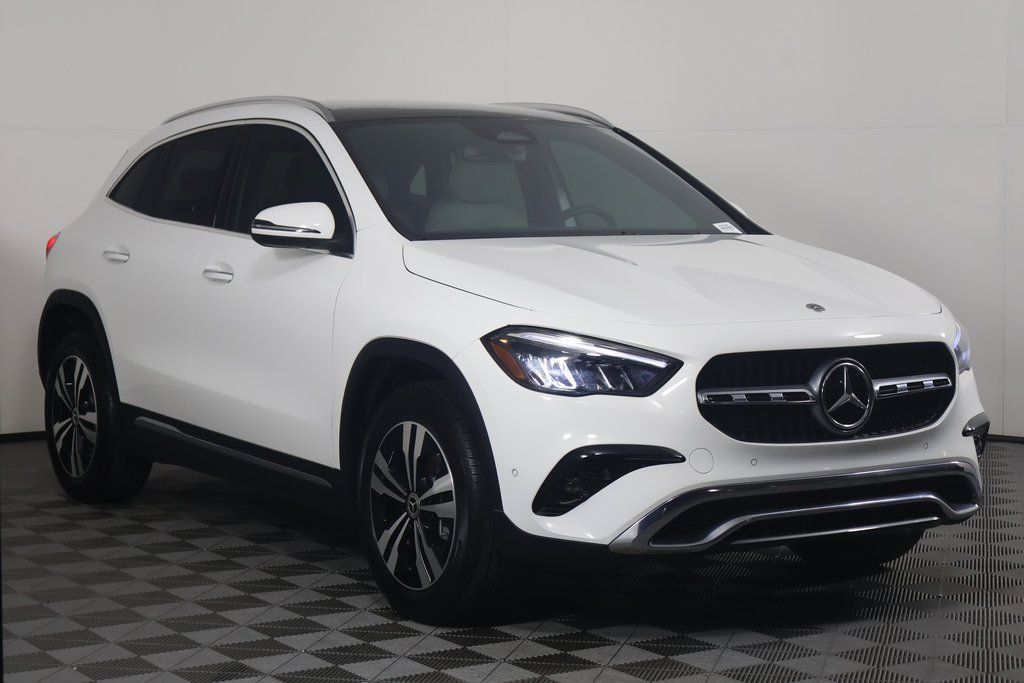 2025 Mercedes-Benz GLA 250 3