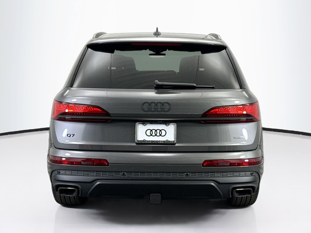 Thumbnail: 2026 Audi Q7 - 6
