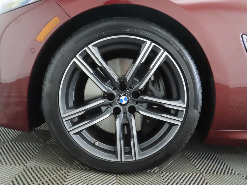 Thumbnail: 2022 BMW 8 Series - 29