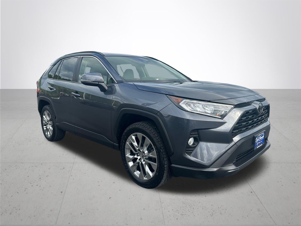 2019 Toyota RAV4 XLE Premium