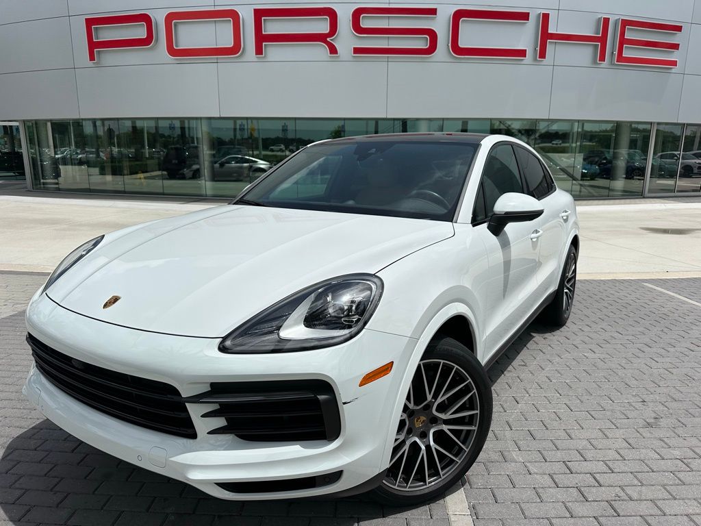Thumbnail: 2022 Porsche  - 1