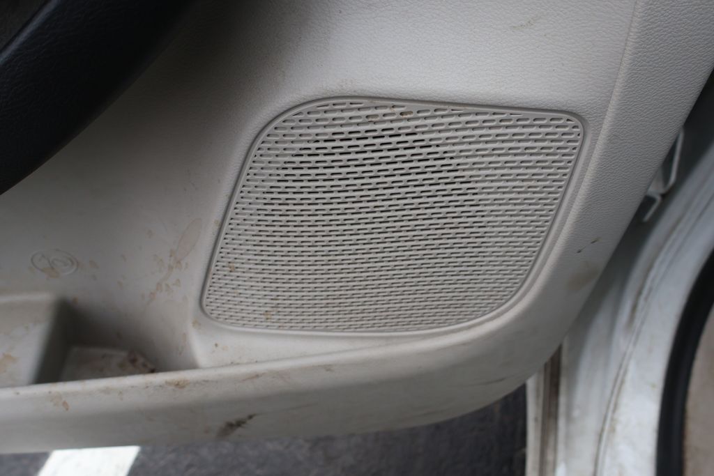 Thumbnail: 2017 Chrysler Pacifica - 16