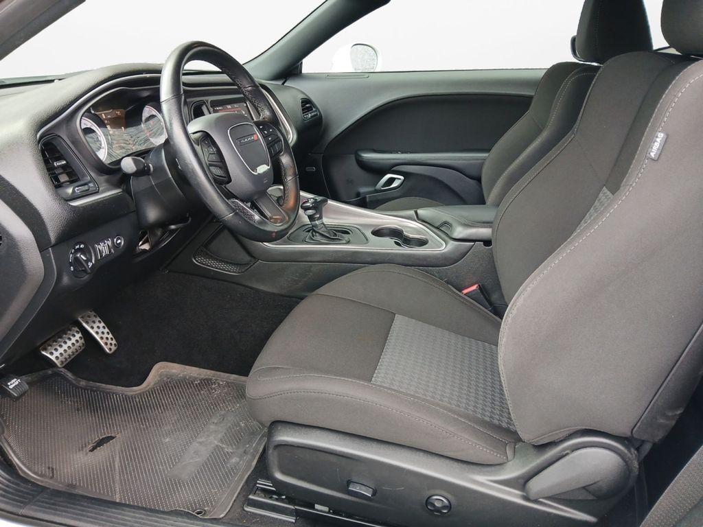 Used Car 2020 Dodge Challenger  R/t For Sale Under $25,000 In Austin, Texas