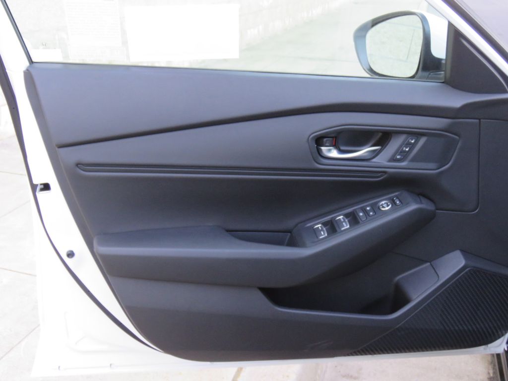 Thumbnail: 2025 Honda Accord - 24