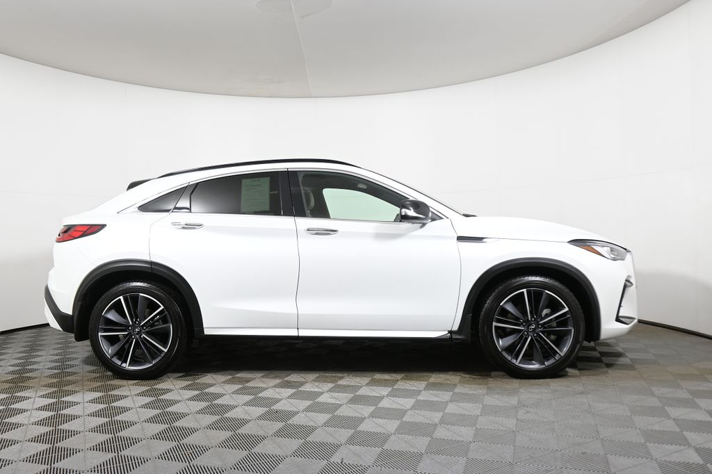 Thumbnail: 2025 INFINITI QX55 - 8
