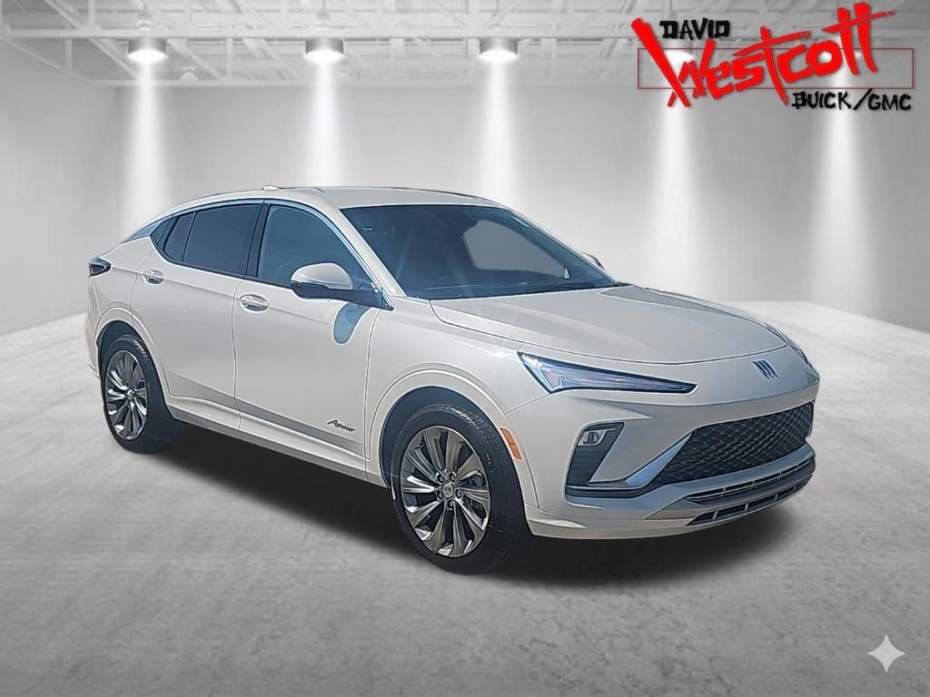 White Frost Tricoat 2026 Buick Envista SUV / Crossover Front-Wheel Drive 6-Speed Automatic