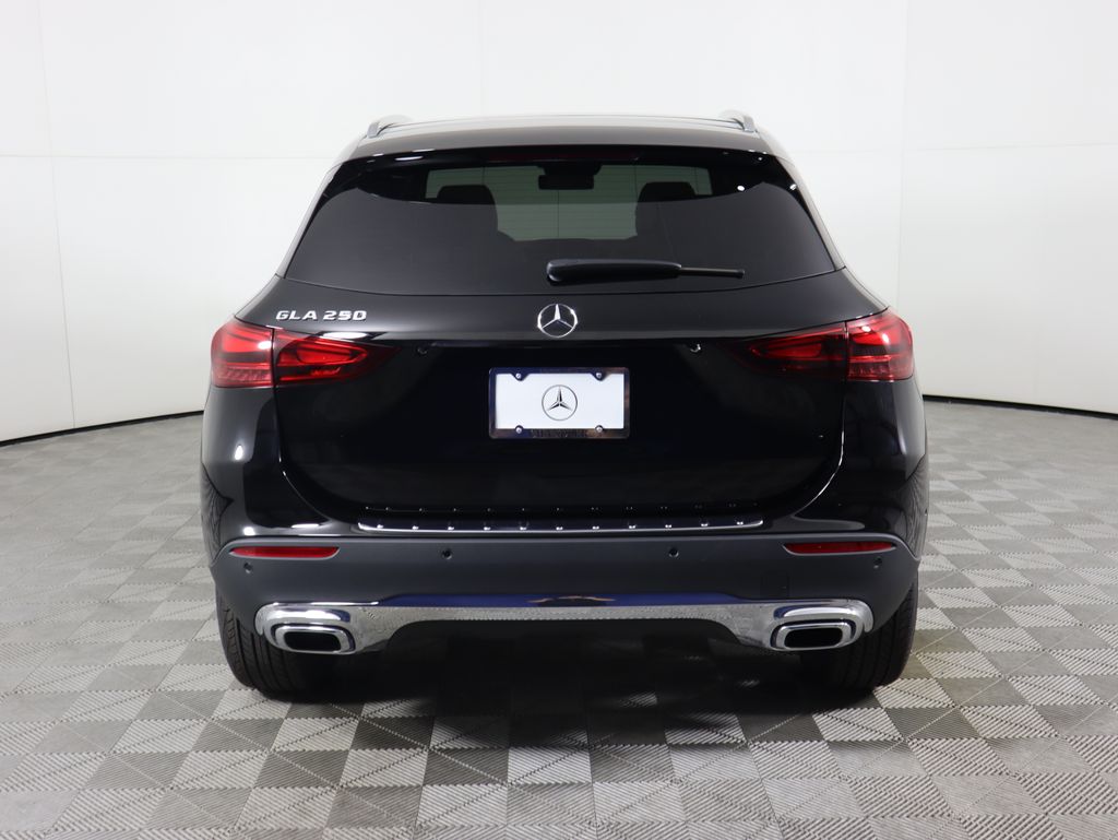 2025 Mercedes-Benz GLA 250 6