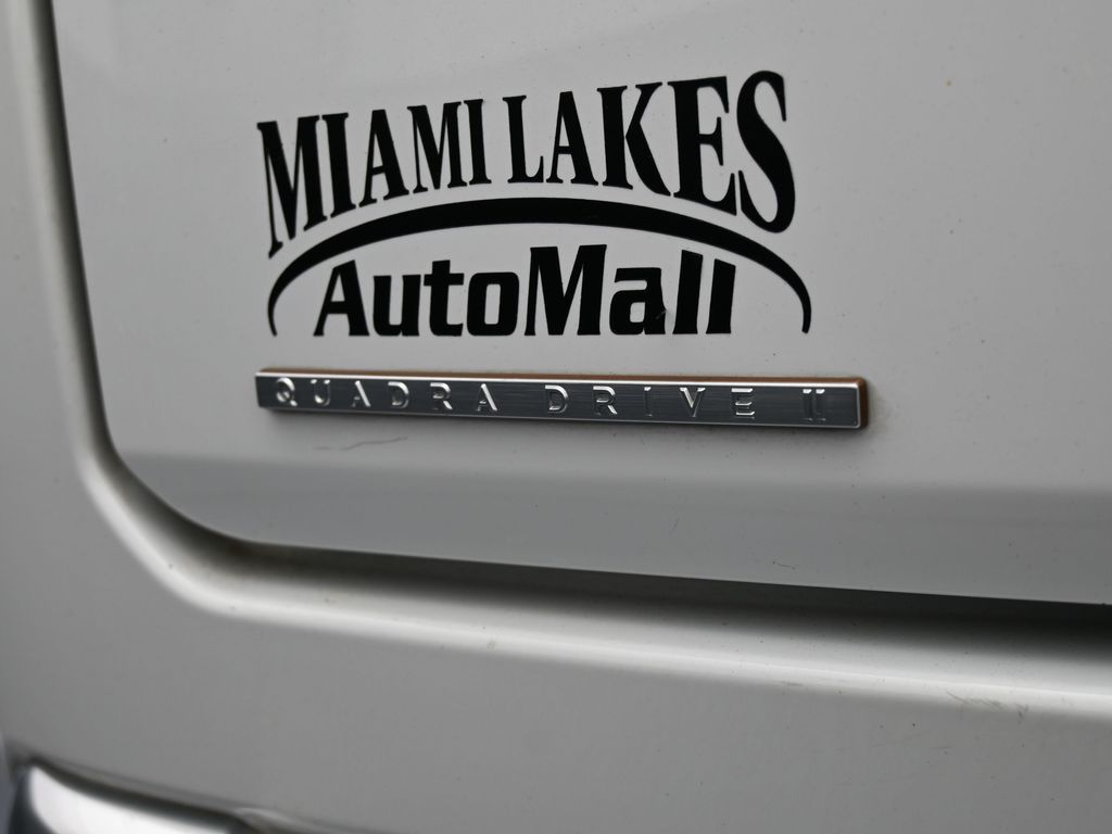 Used 2022 Bright White Clearcoat Jeep Series III image 44