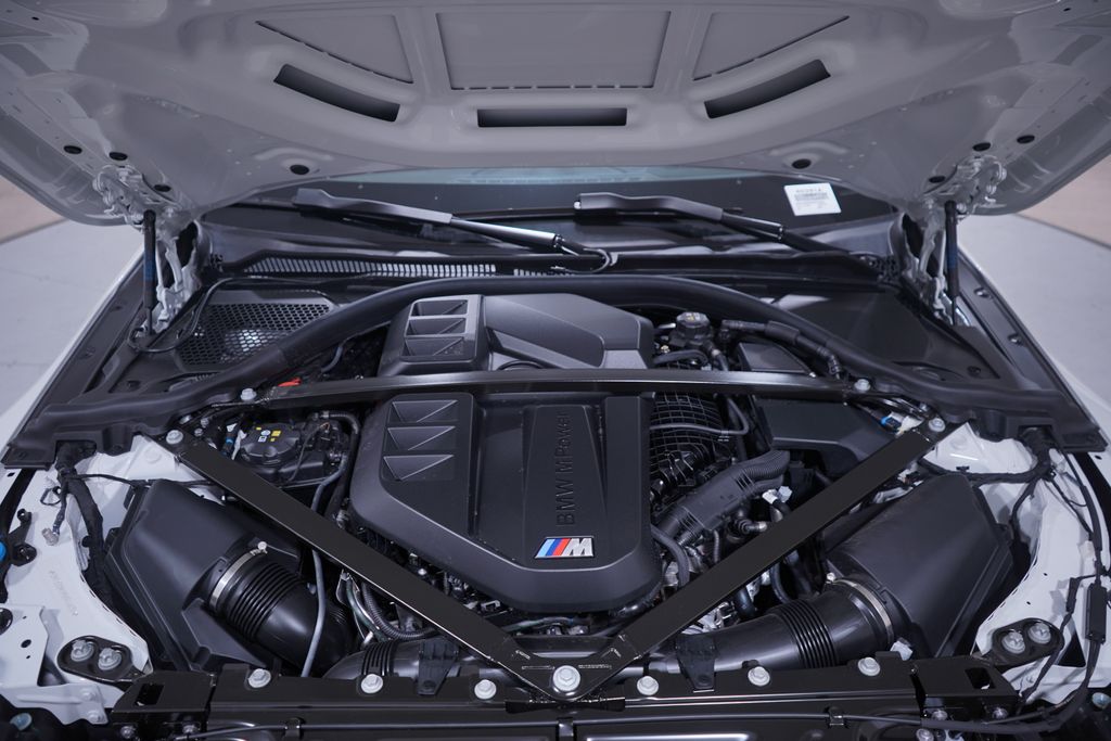 2025 BMW M2  24