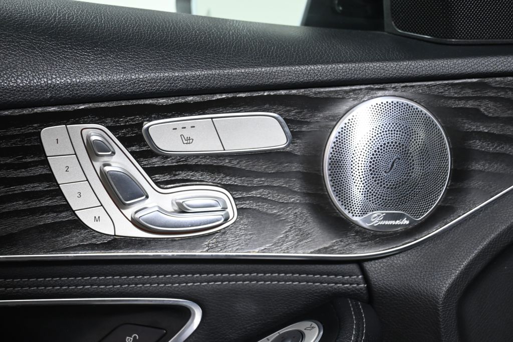 2015 Mercedes-Benz C-Class C 300 27