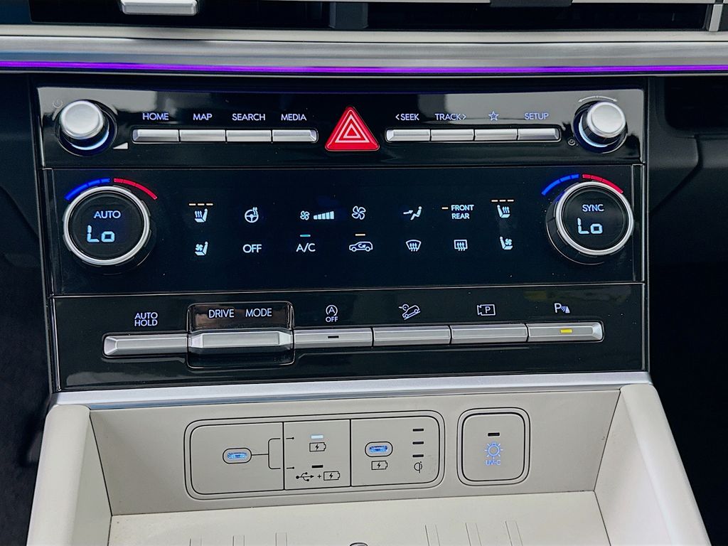 2024 Hyundai Santa Fe Limited 21