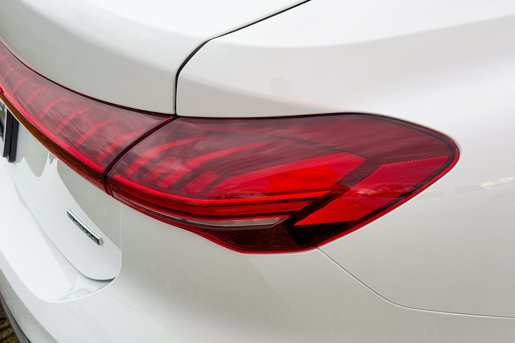 New 2025 White Audi 2.0T Premium image 7