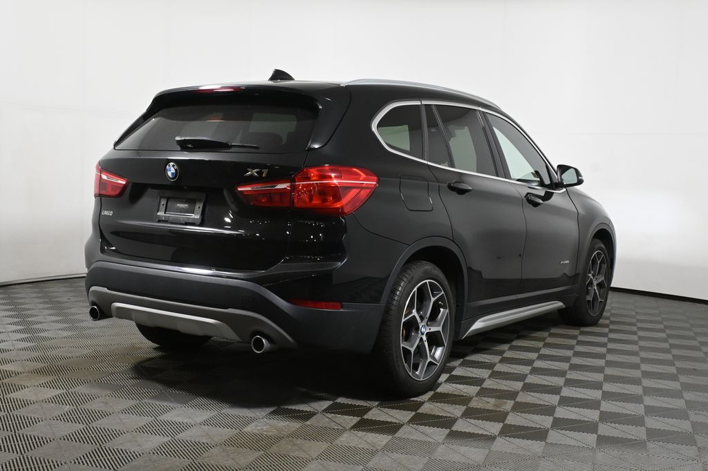 Thumbnail: 2018 BMW X1 - 6