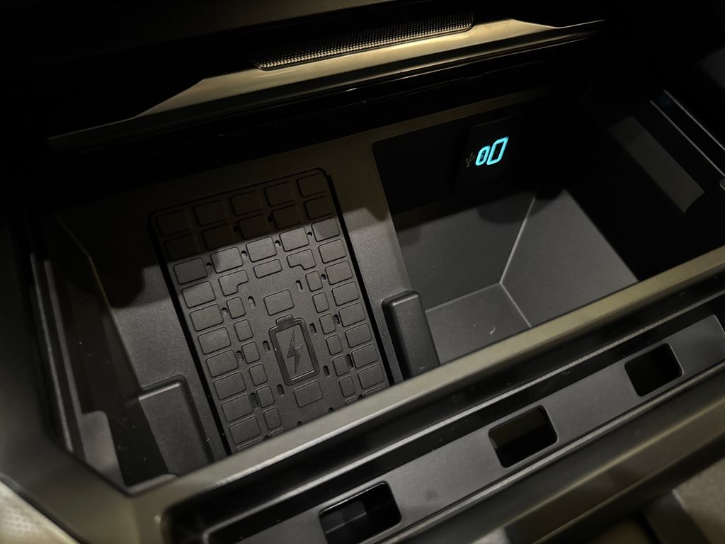 New 2026 White Ford Platinum image 33