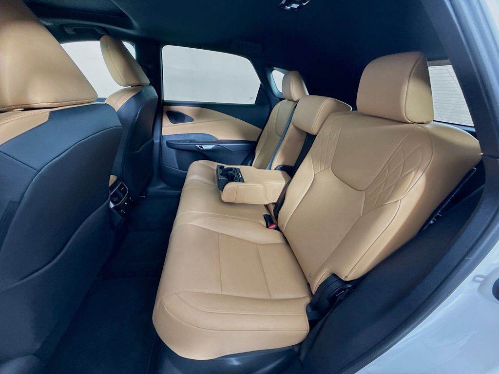 Thumbnail: 2025 Lexus RX - 25