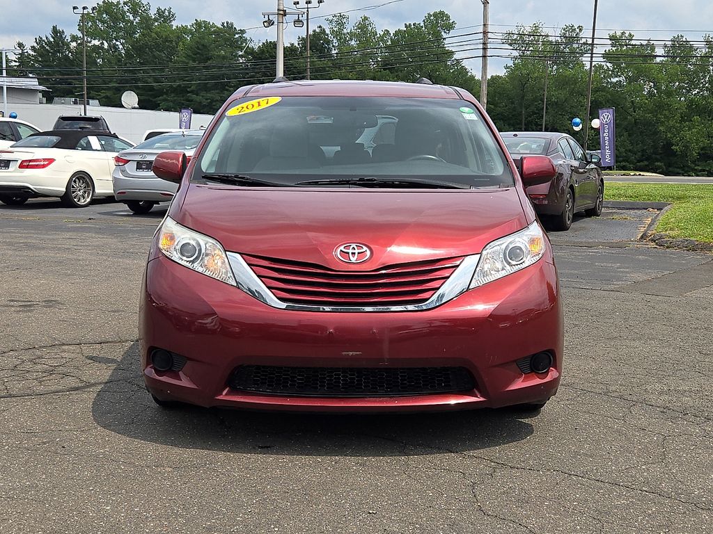 2017 Toyota Sienna