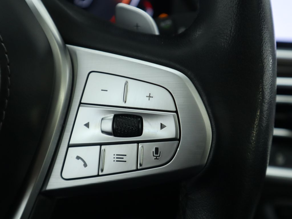 Thumbnail: 2021 BMW X7 - 12