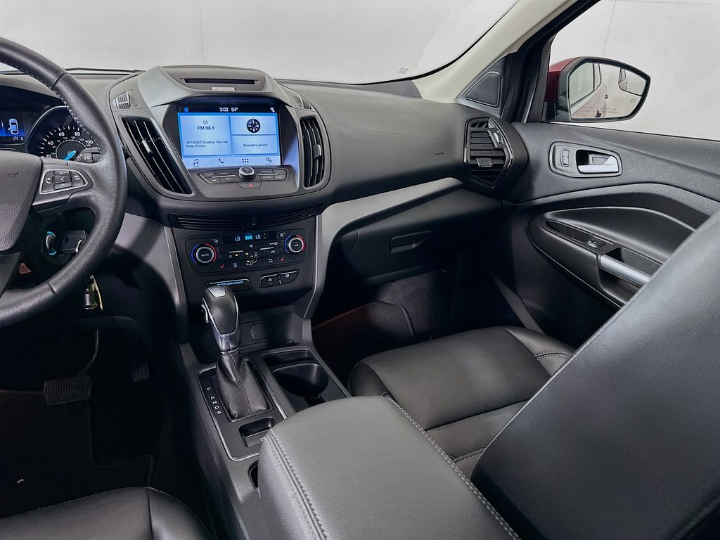 Thumbnail: 2018 Ford Escape - 22