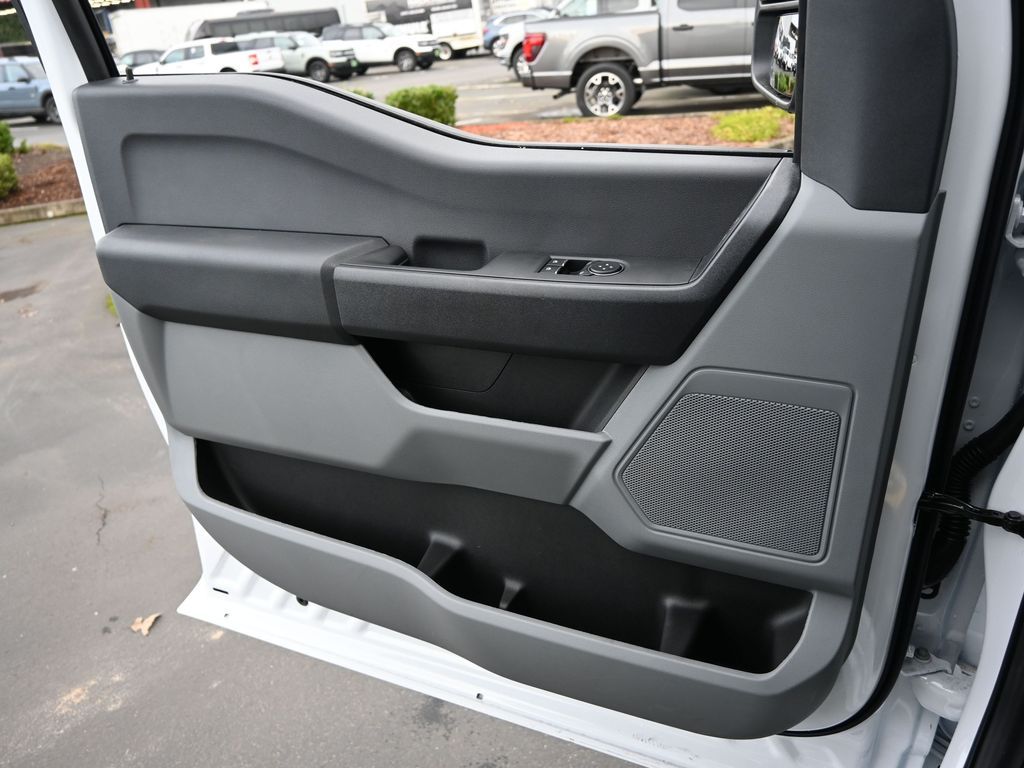 2024 Ford F-550 Super Duty 
