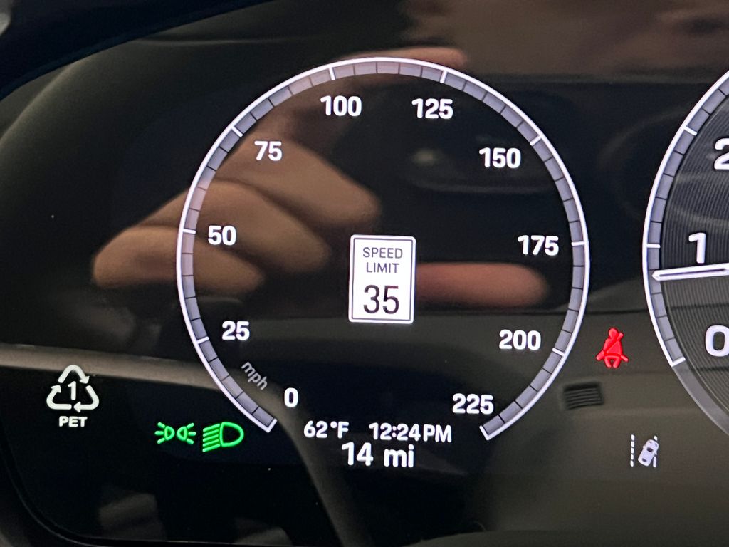 Thumbnail: 2026 Porsche 911 - 17