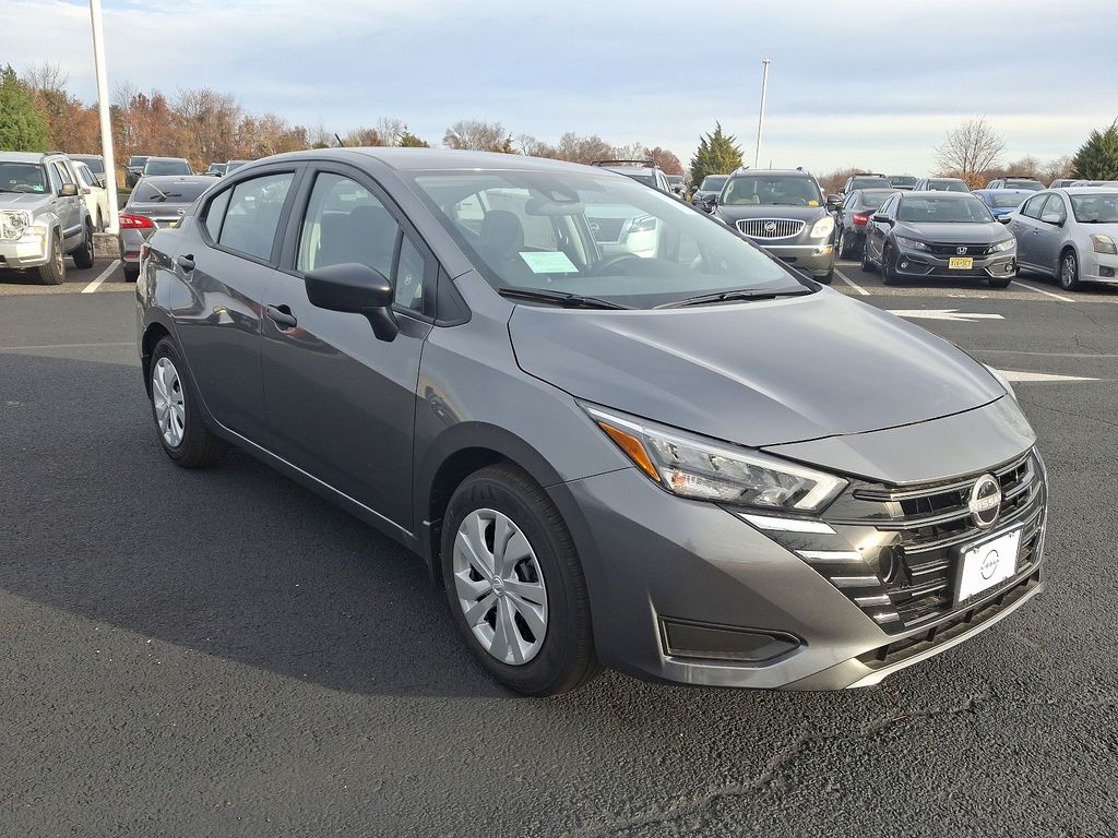 2025 Nissan Versa S 2