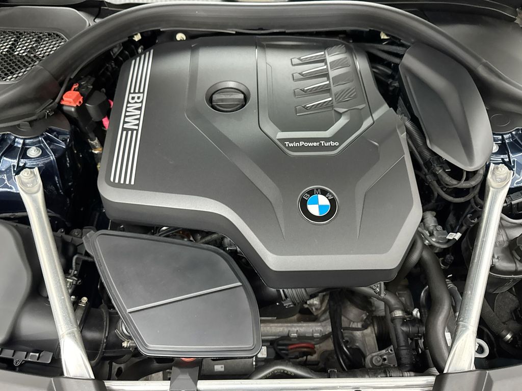 2023 BMW 5 Series 530i xDrive 17