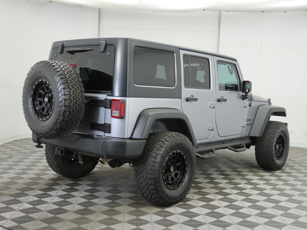 2015 Jeep Wrangler Unlimited Sport 5