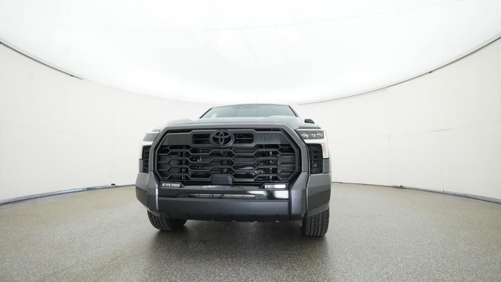 2025 Toyota Tundra Limited 3