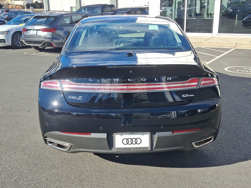 Thumbnail: 2016 Lincoln MKZ - 5