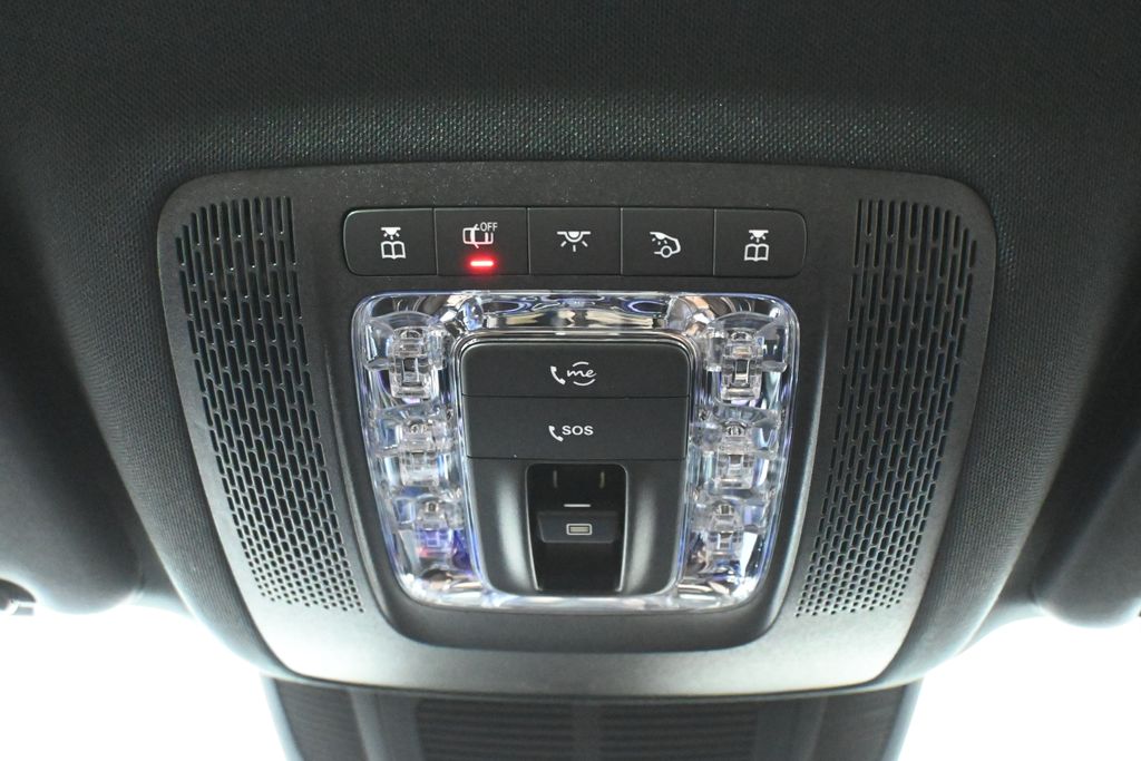 Thumbnail: 2026 Mercedes-Benz GLE - 16