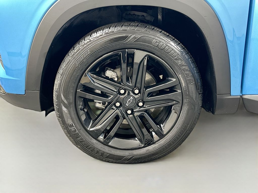 Thumbnail: 2025 Chevrolet Trax - 30