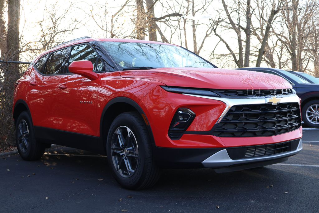 2025 Chevrolet Blazer LT 10