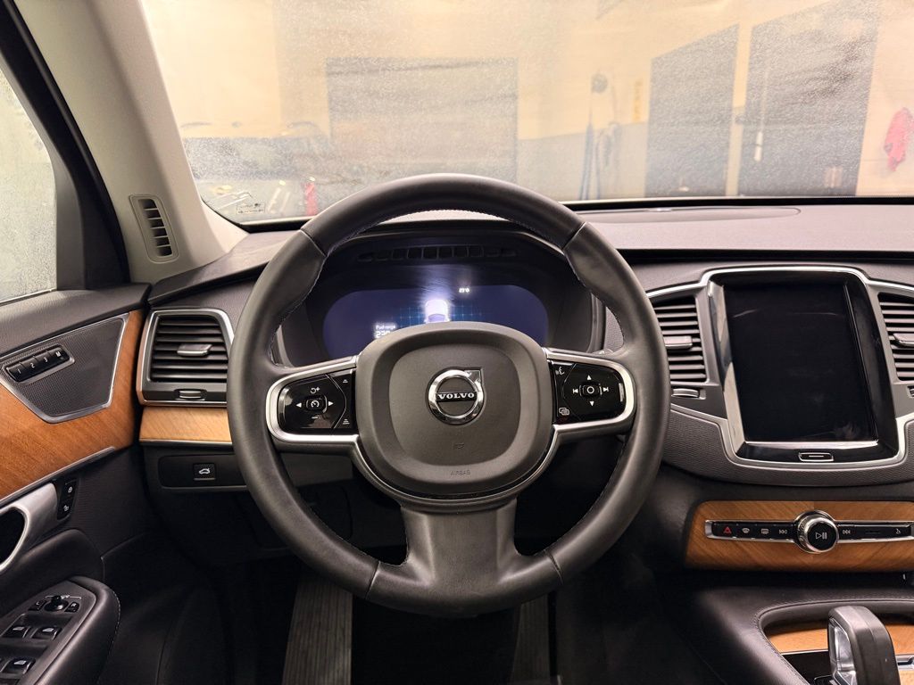 Thumbnail: 2024 Volvo XC90 - 22