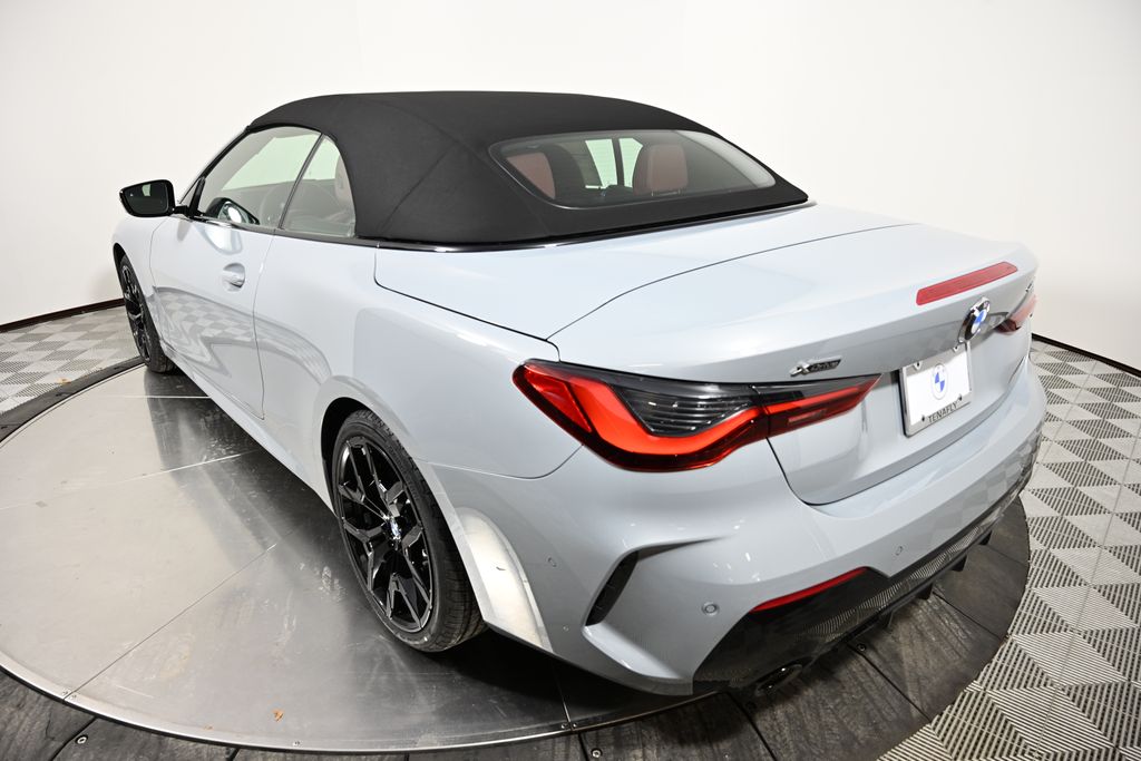 Thumbnail: 2026 BMW 4 Series - 5