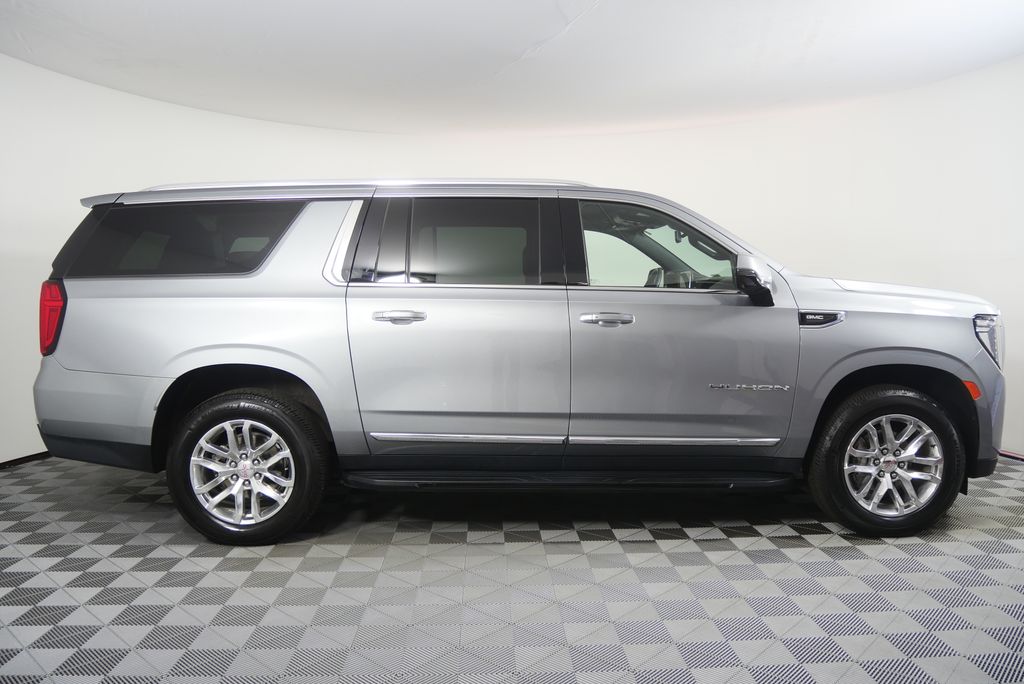 Thumbnail: 2023 GMC Yukon XL - 2
