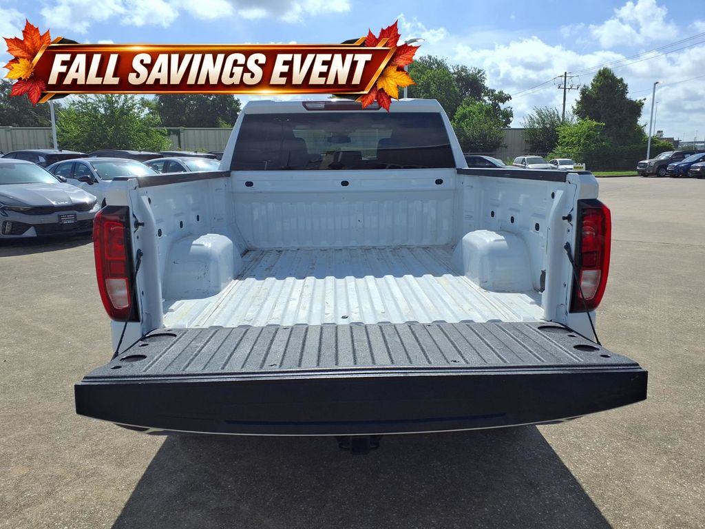 2025 GMC Sierra 1500 Pro - 11