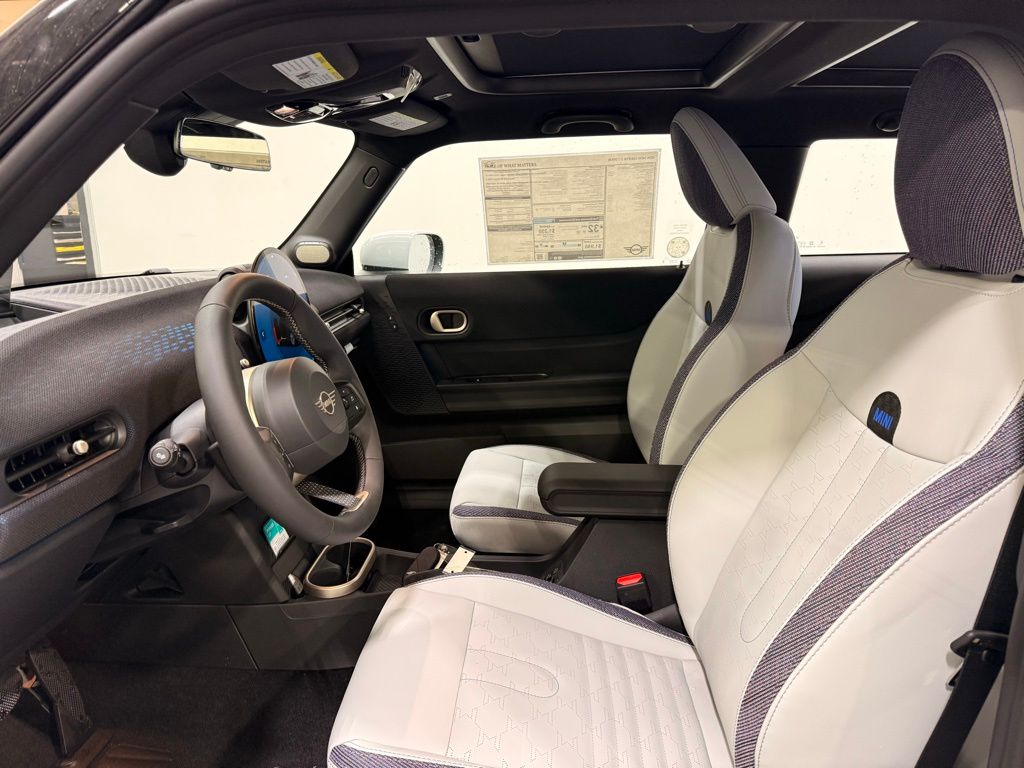 Thumbnail: 2026 MINI Cooper - 12