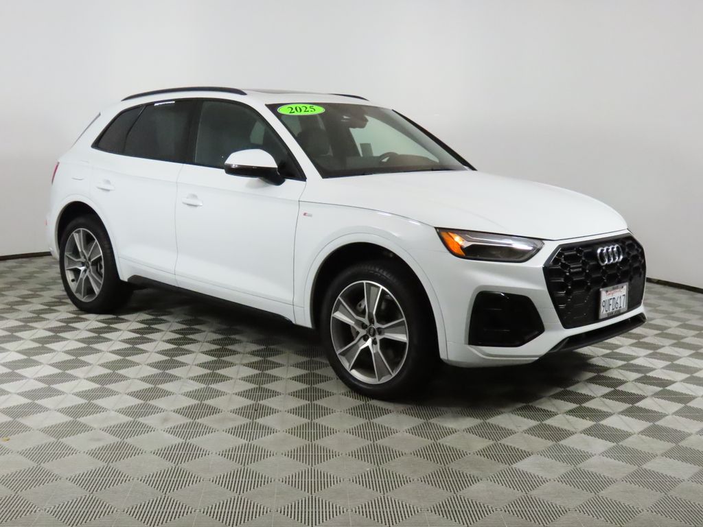 Thumbnail: 2025 Audi Q5 - 7
