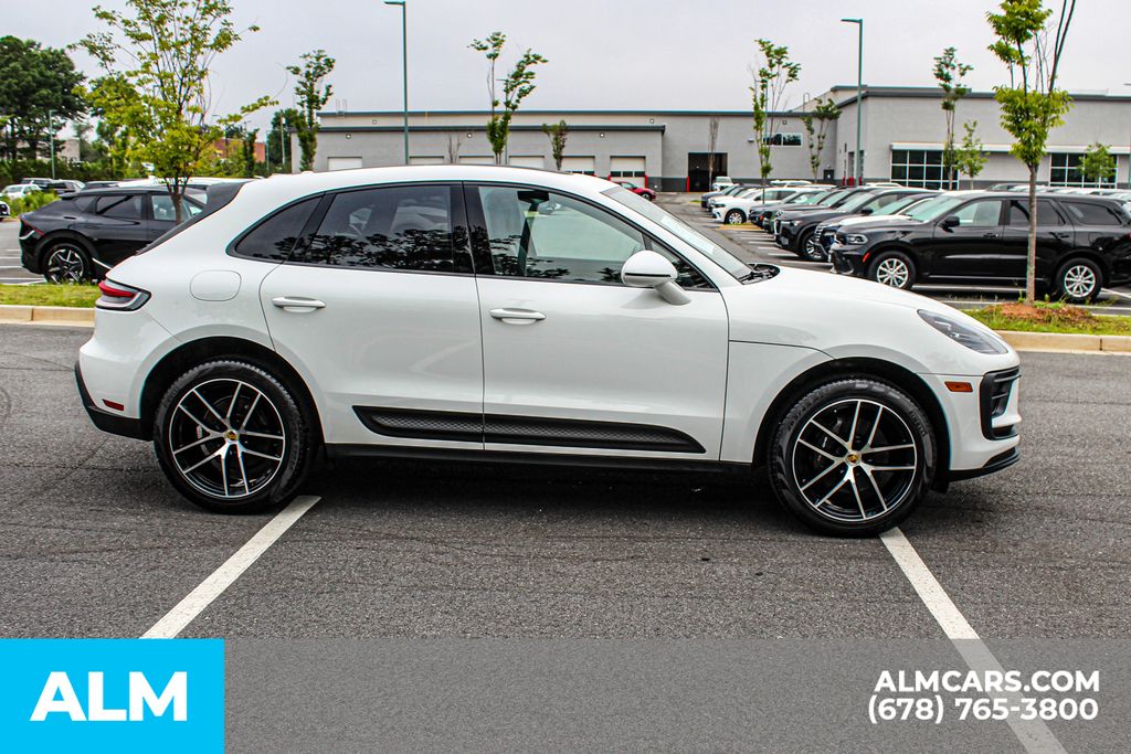 Used 2024 White Porsche Base image 8