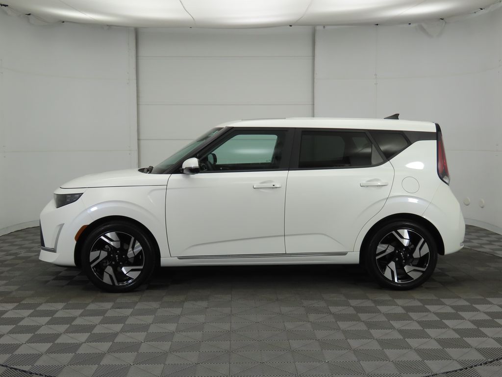 2023 Kia Soul GT-Line 8