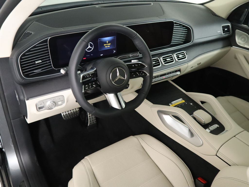Thumbnail: 2025 Mercedes-Benz GLS - 10