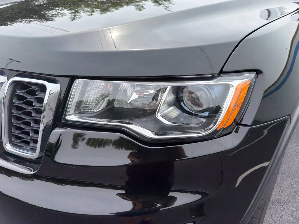 Thumbnail: 2020 Jeep Grand Cherokee - 9